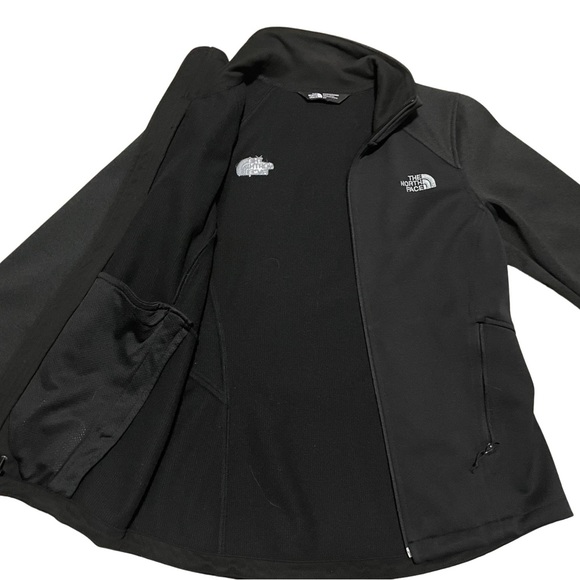 Women’s Apex The North Jacket - Picture 3 of 4